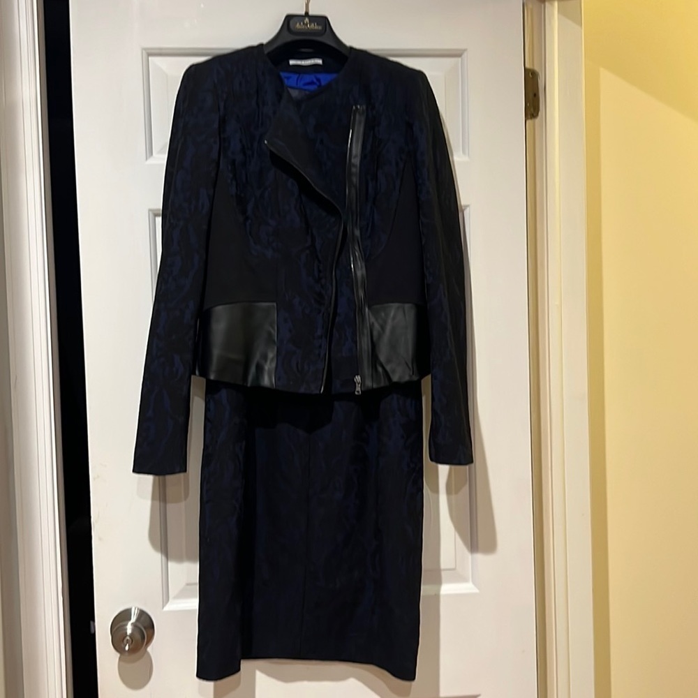 NWT Tahari Cobalt Blue and Black lace with vegan leather dress suit Moro jacket